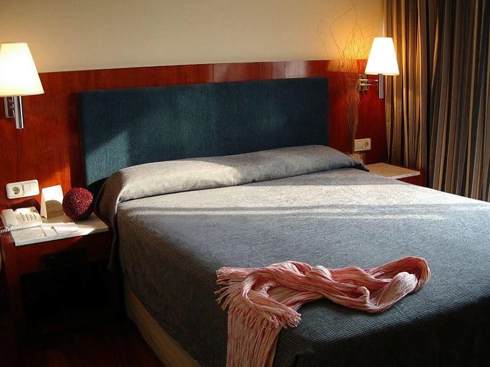 Hotel Pedralbes Барселона Екстер'єр фото